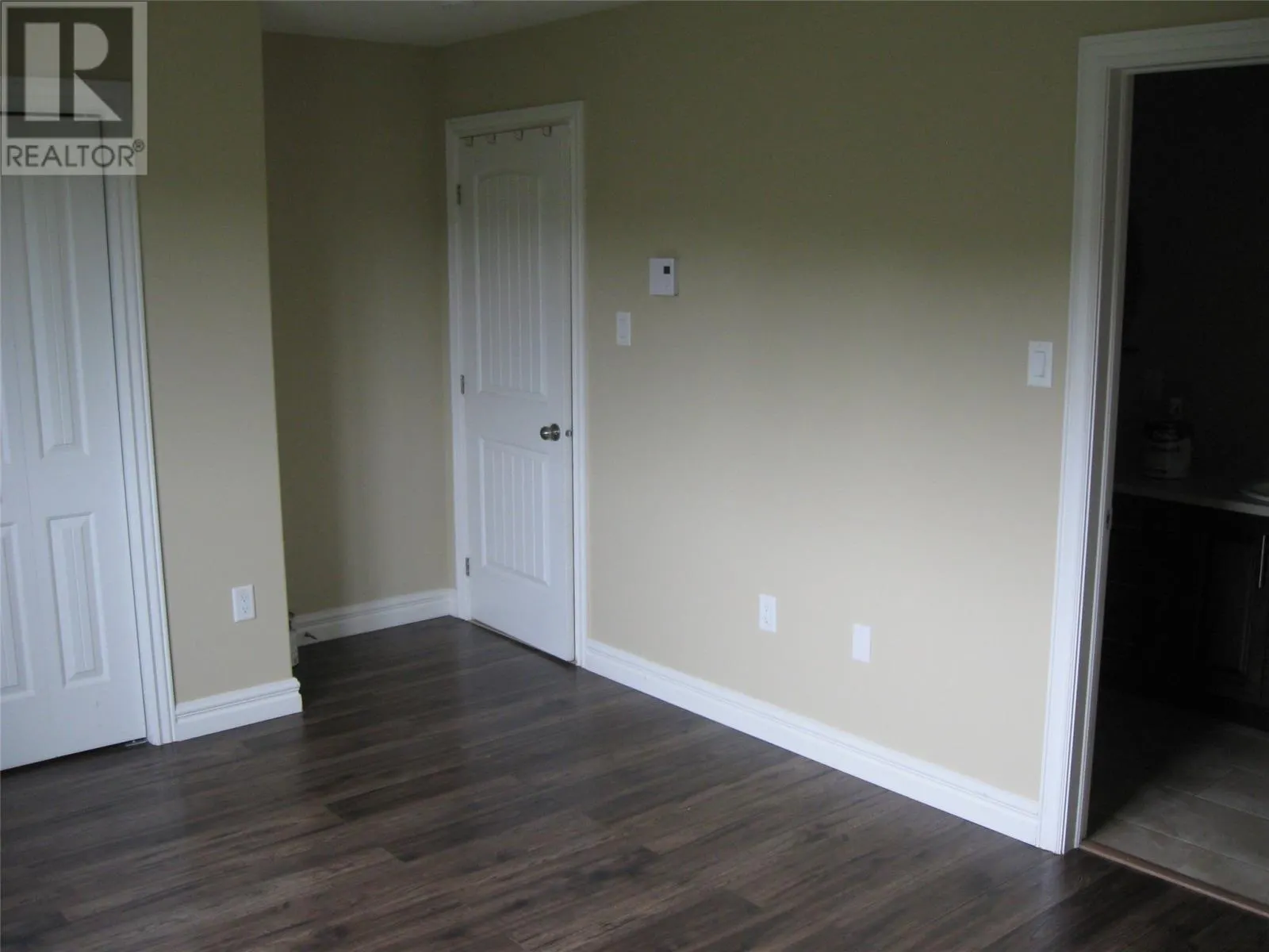 15 Maple Ridge Place