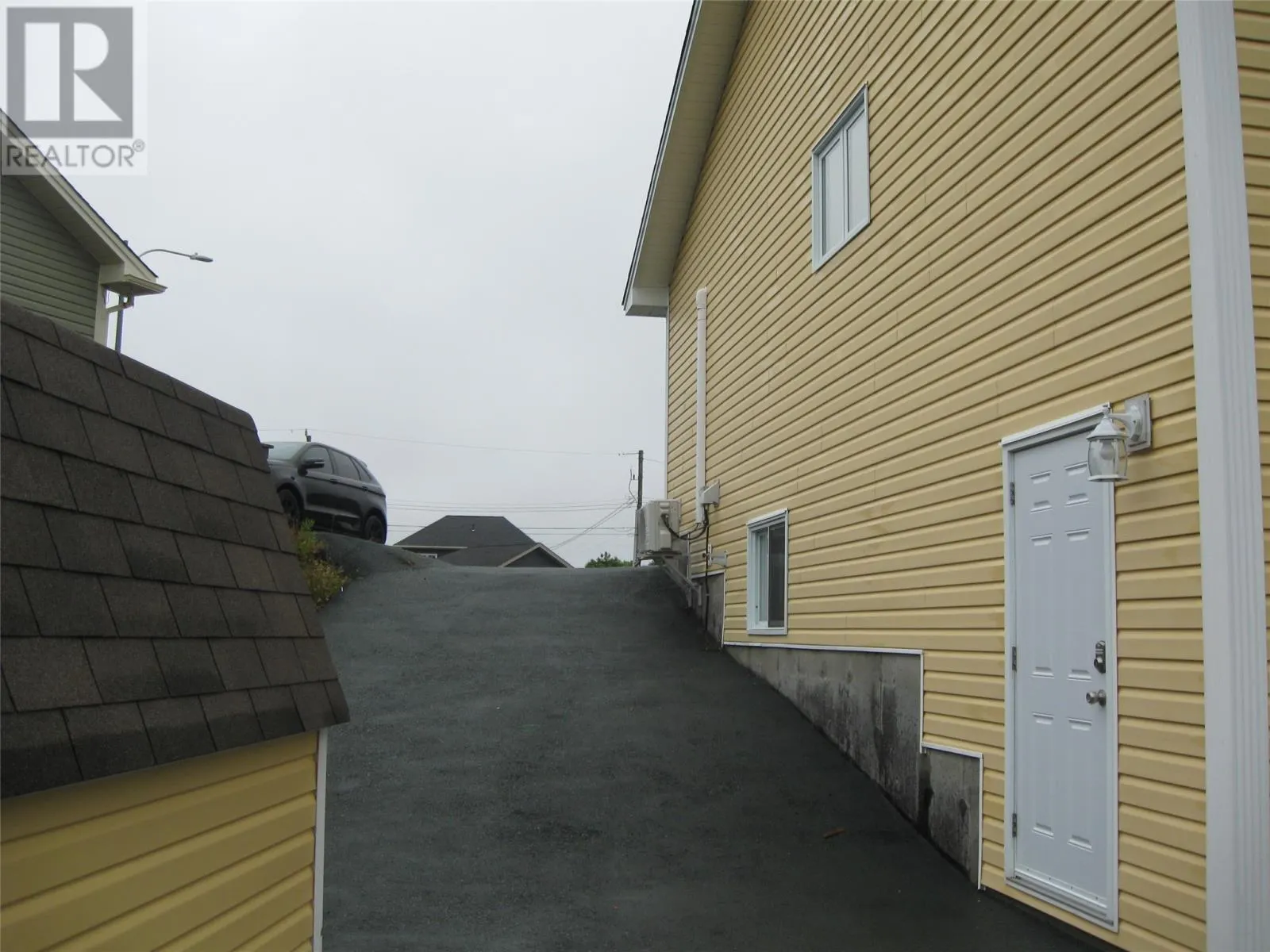 15 Maple Ridge Place