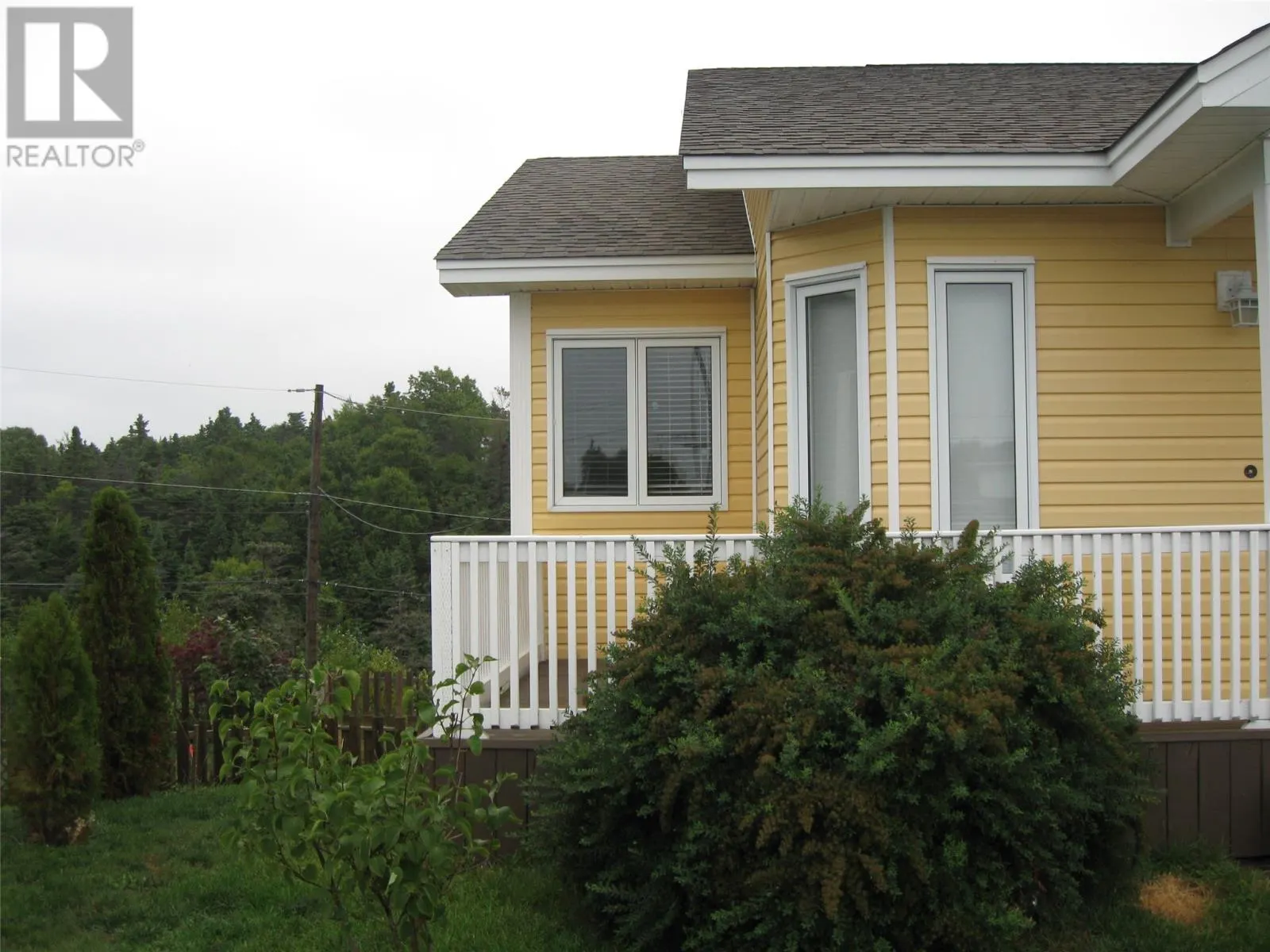 15 Maple Ridge Place