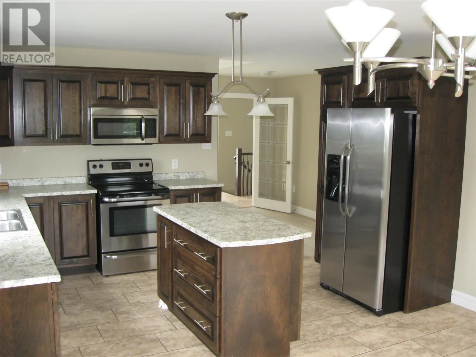 15 Maple Ridge Place