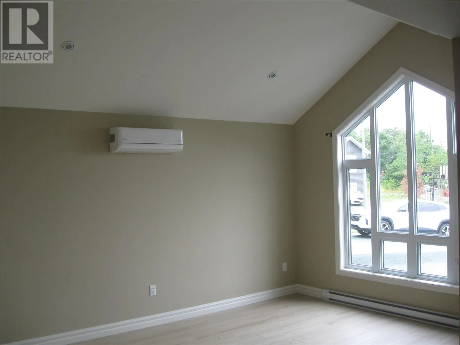 15 Maple Ridge Place