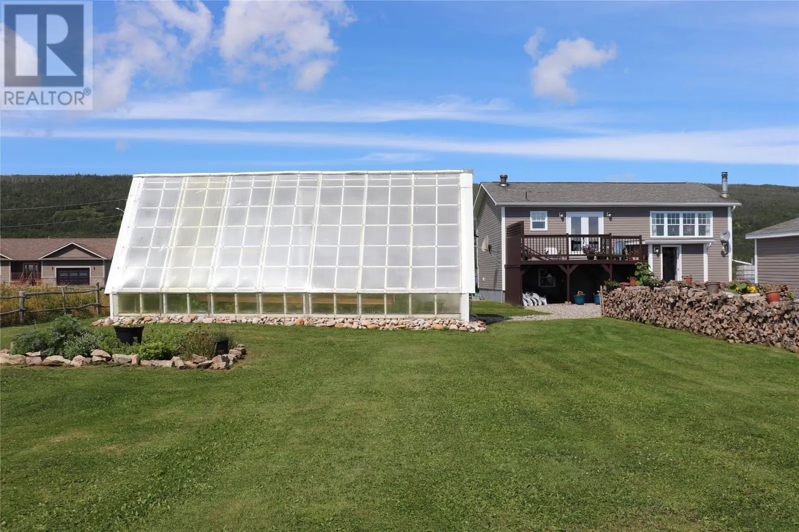 389 Main Road