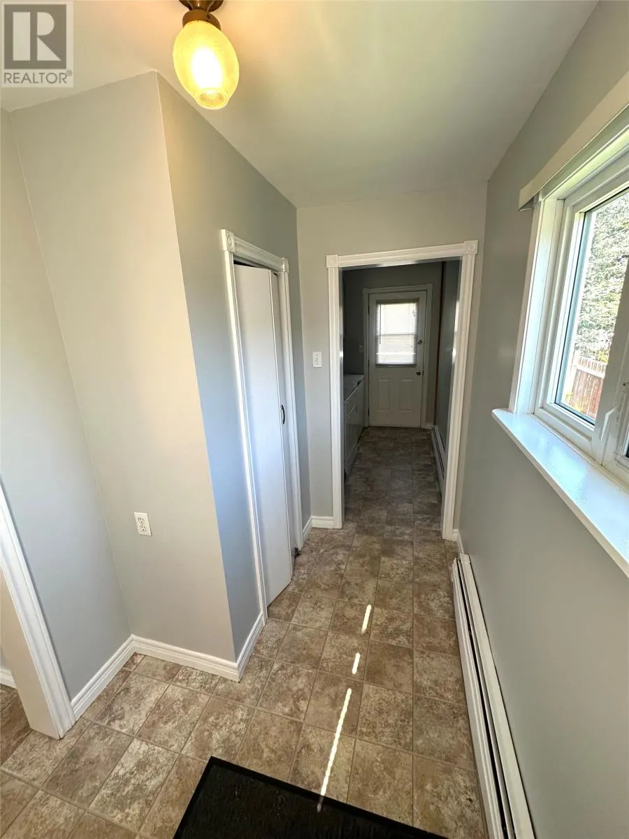 7 Mulrooney Avenue