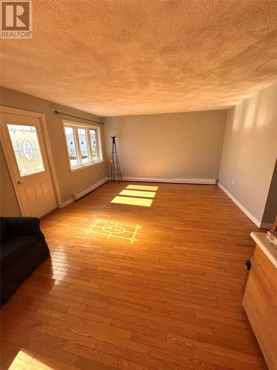 7 Mulrooney Avenue