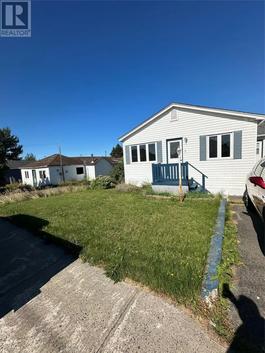 7 Mulrooney Avenue