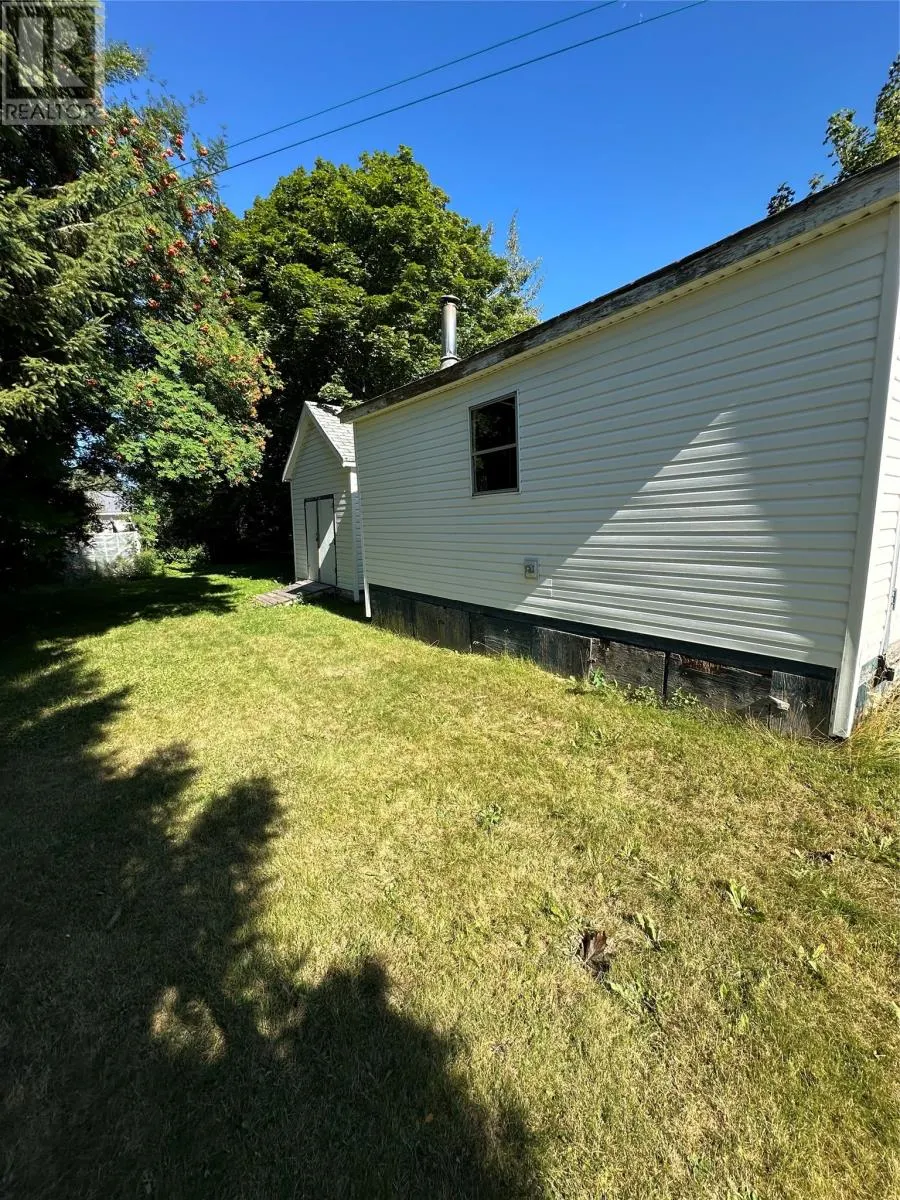 7 Mulrooney Avenue