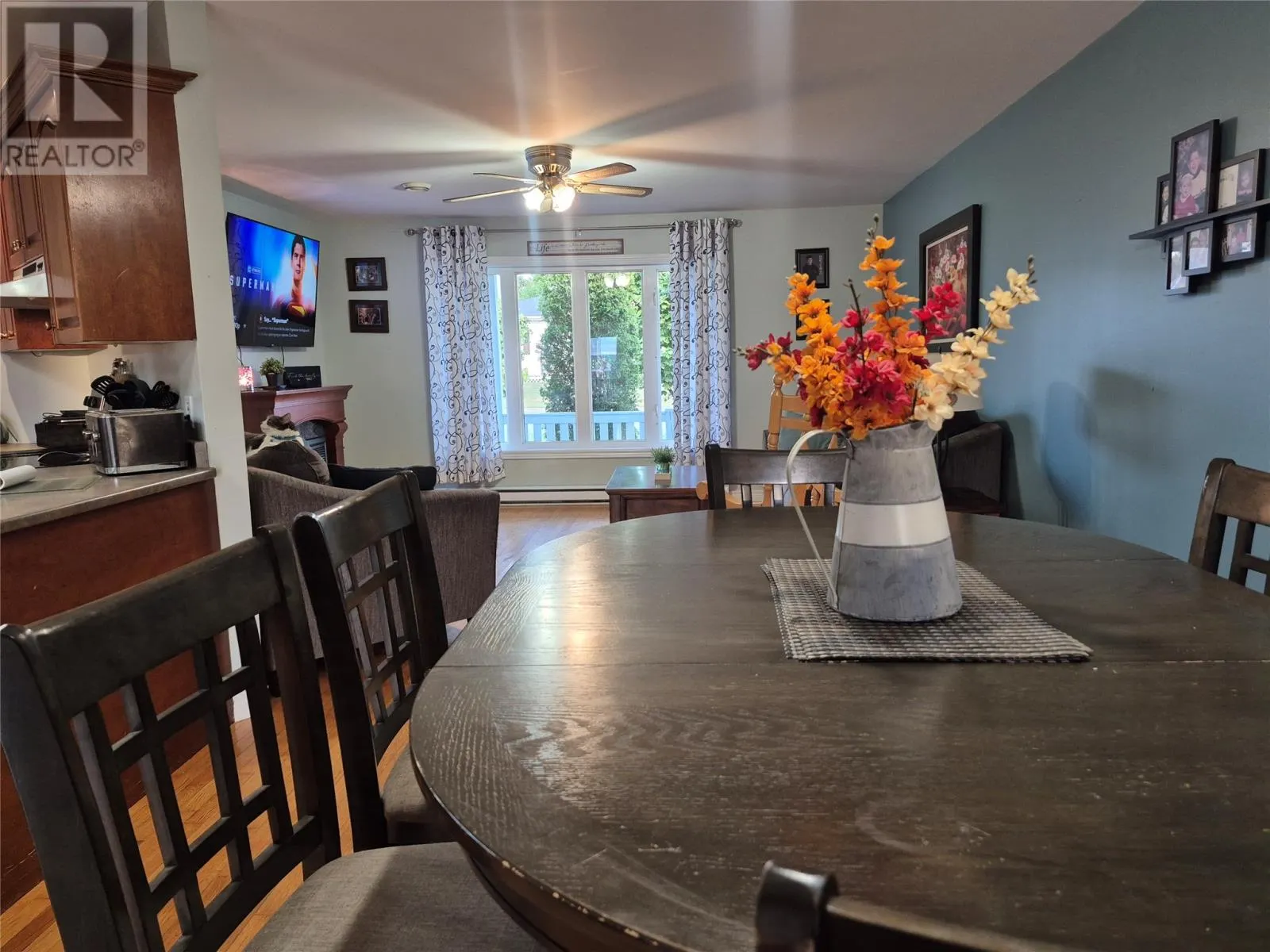 18 Aspen Heights