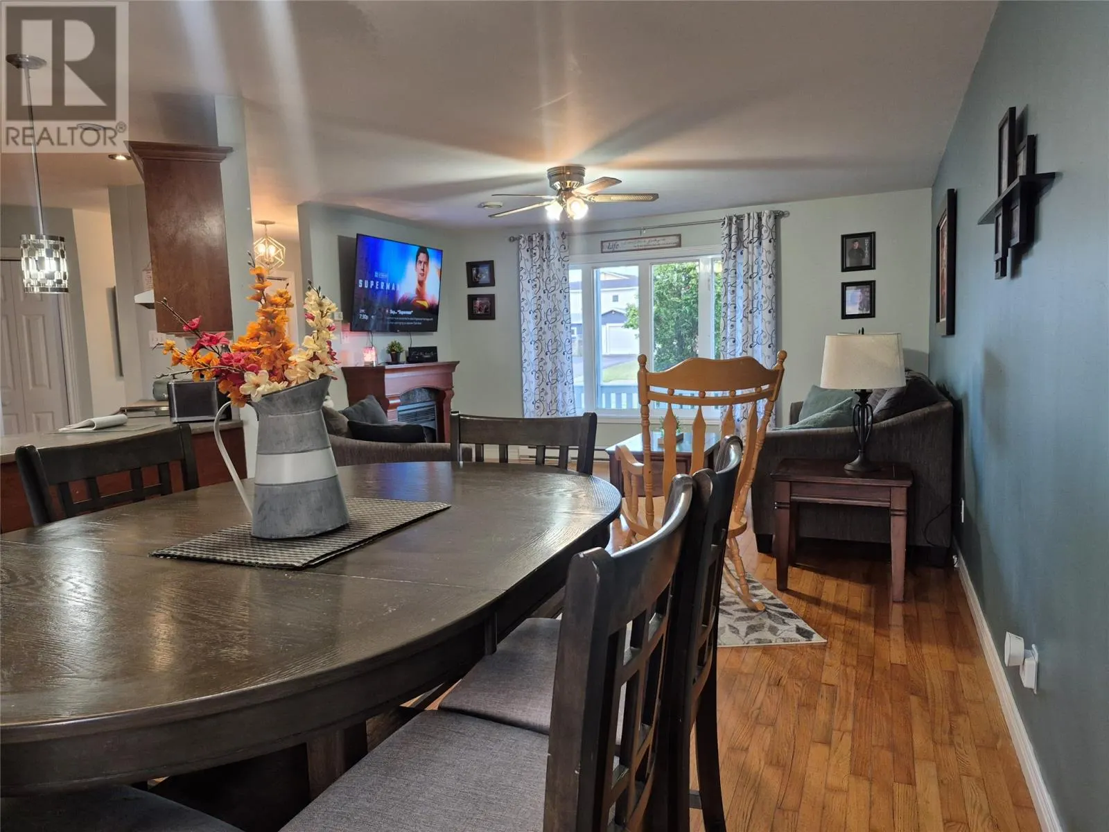 18 Aspen Heights