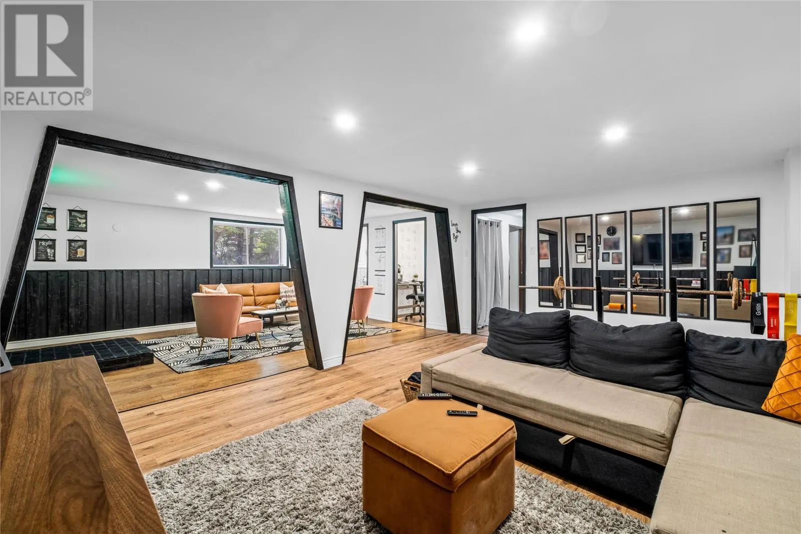 72 Rich's Place