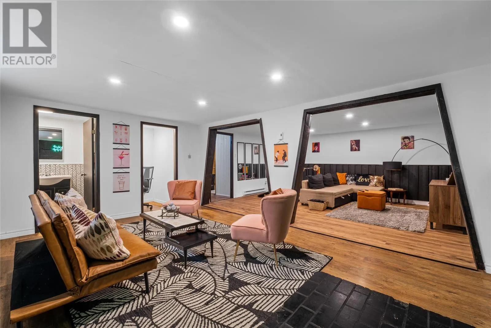 72 Rich's Place