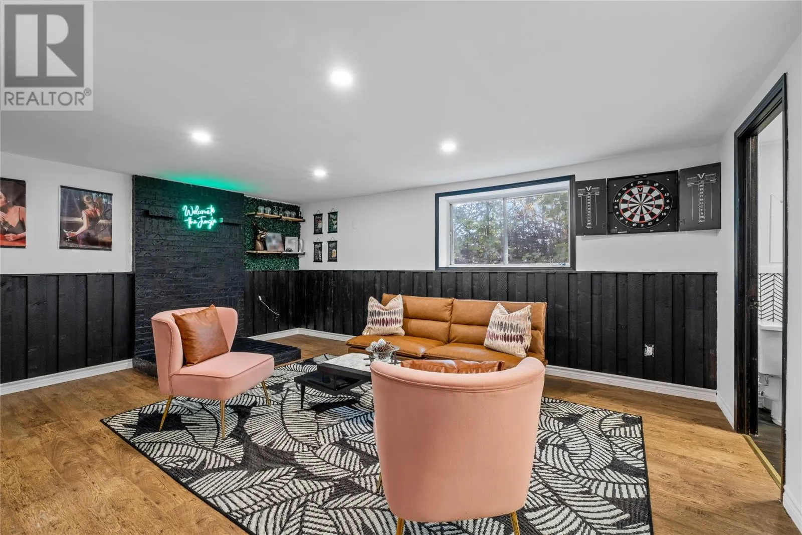 72 Rich's Place