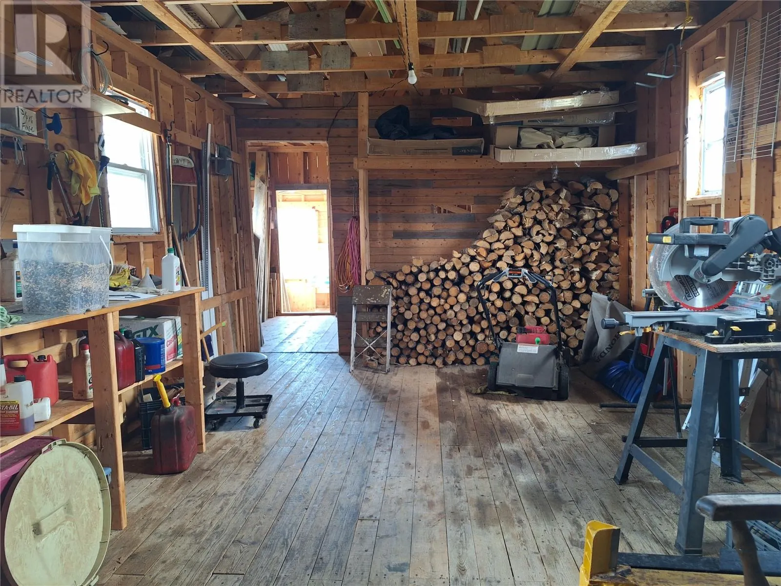 331 Front Road