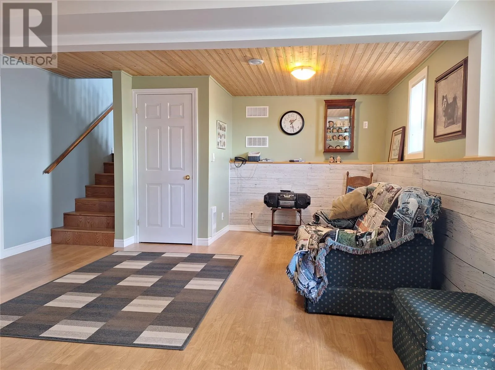 331 Front Road