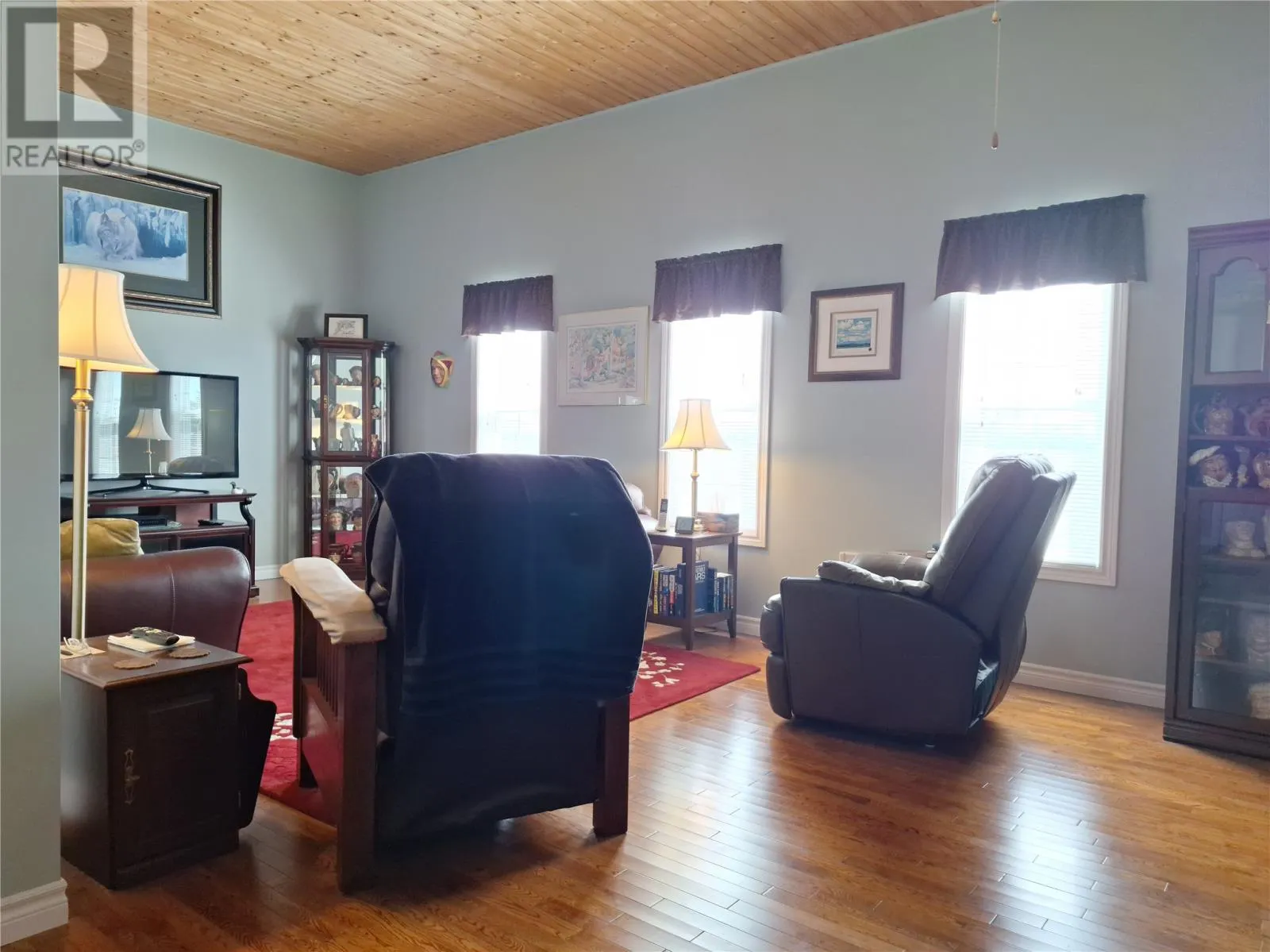 331 Front Road