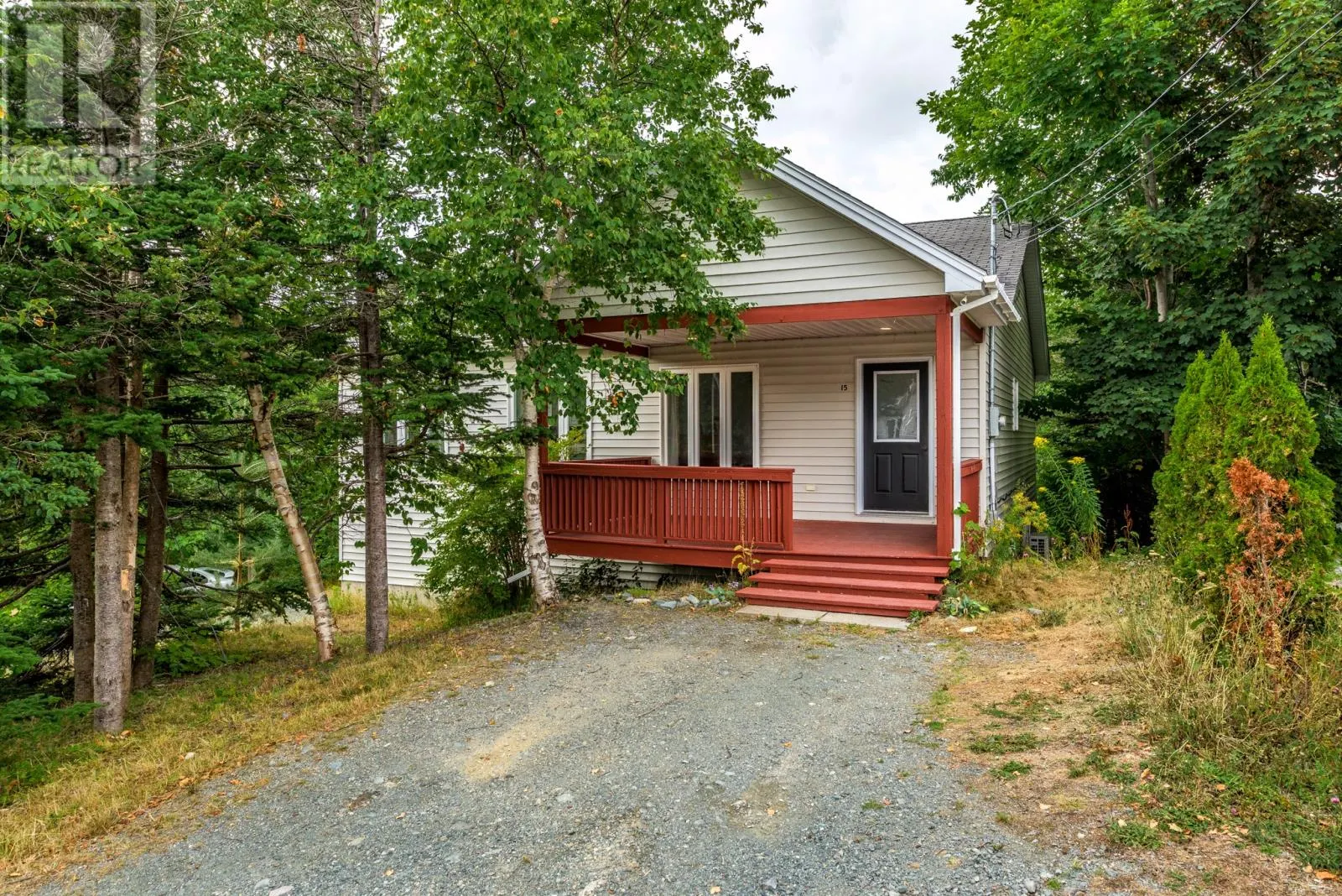 15 Churchills Road