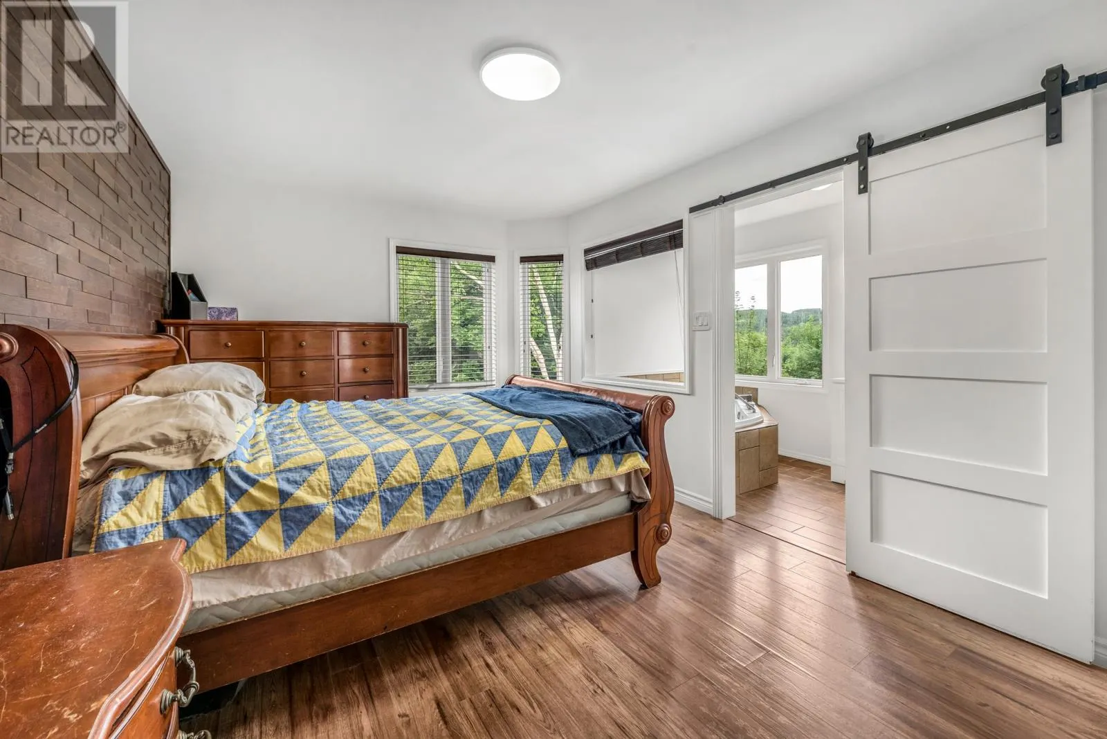 15 Churchills Road