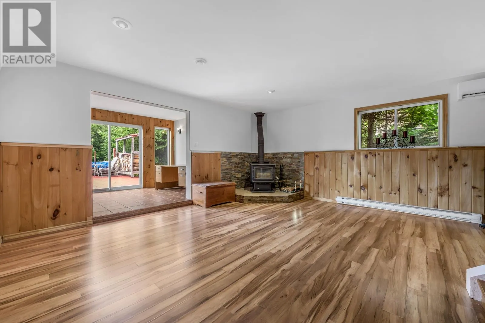 15 Churchills Road