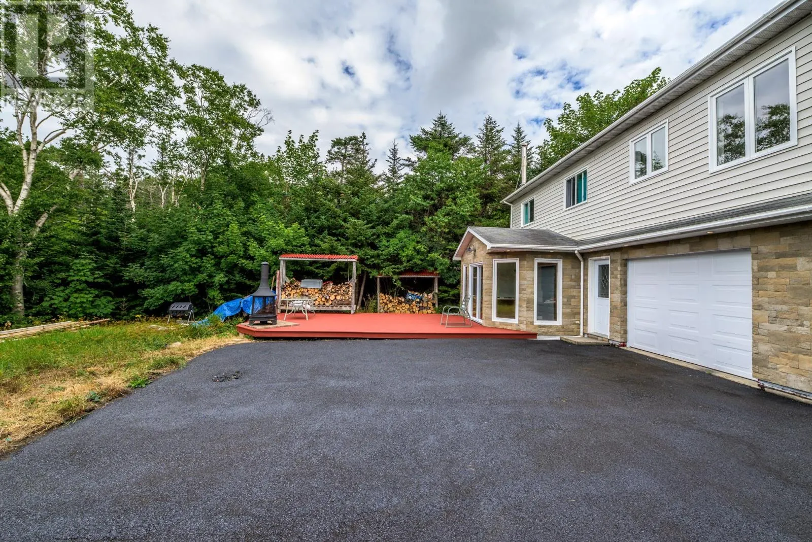 15 Churchills Road