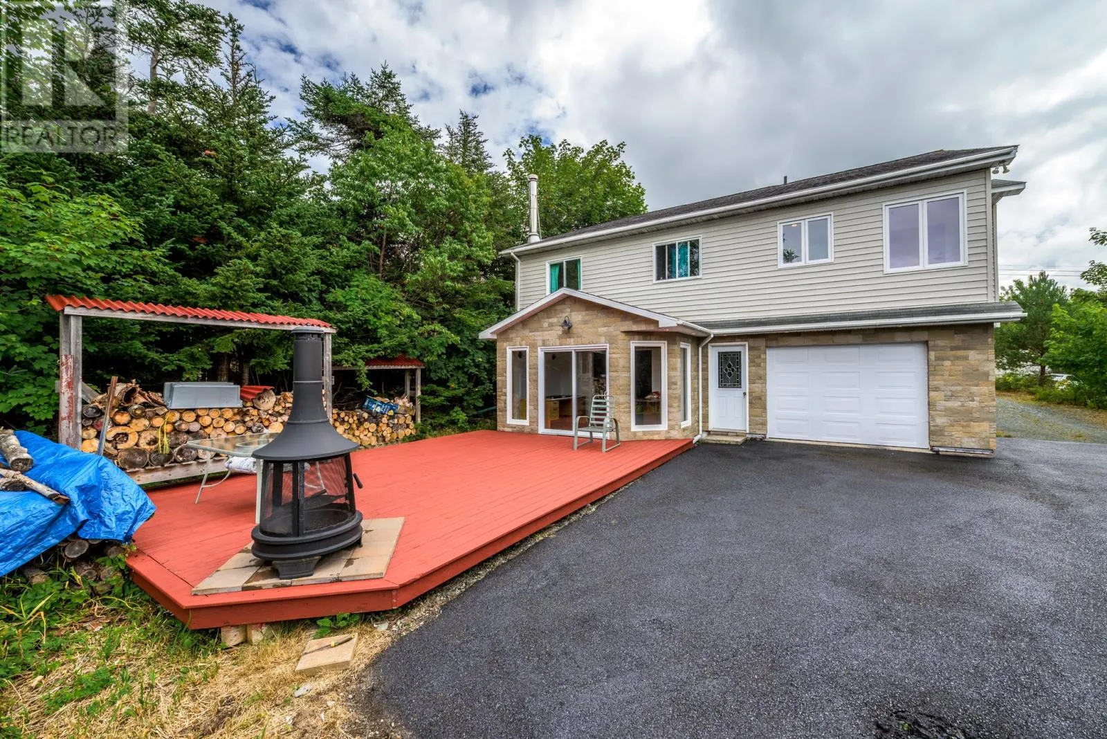 15 Churchills Road