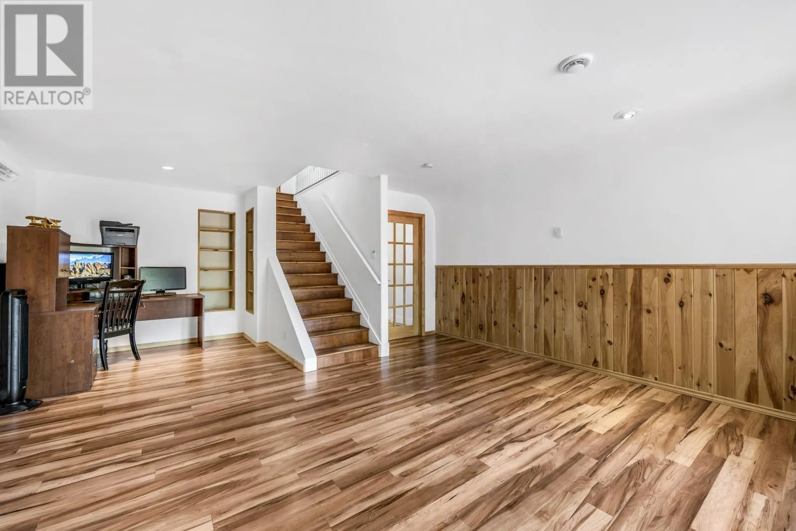15 Churchills Road