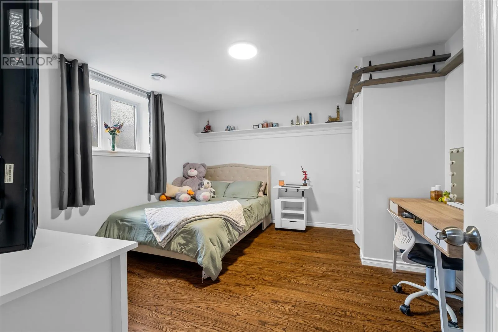 88 Beachy Cove Road
