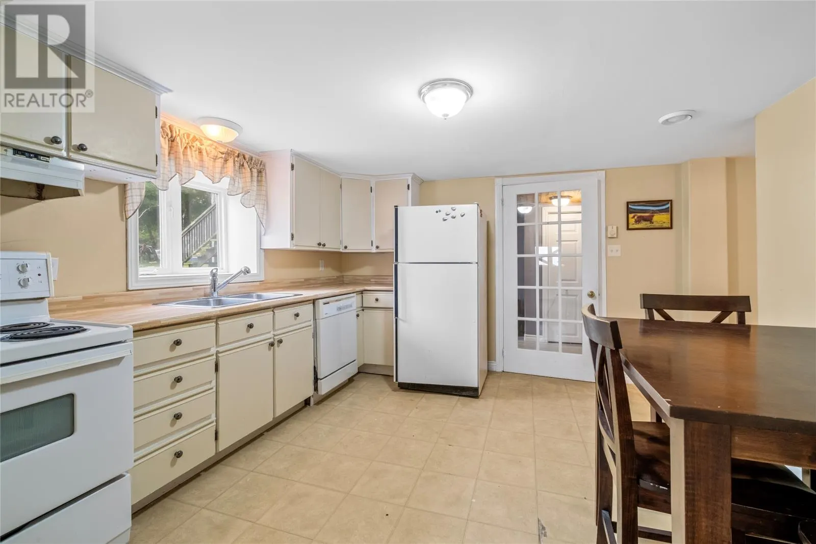 88 Beachy Cove Road