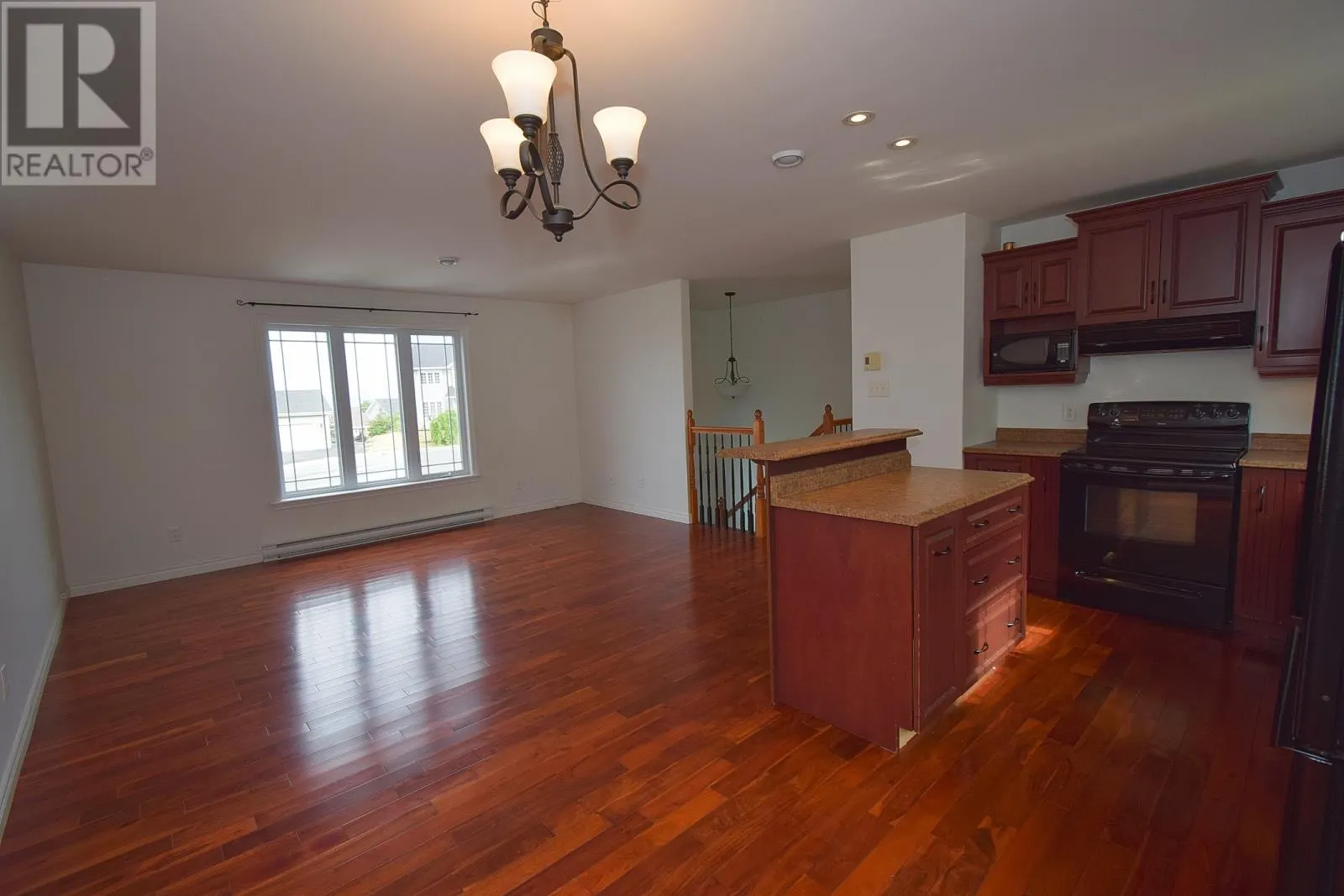 12 Zircon Place