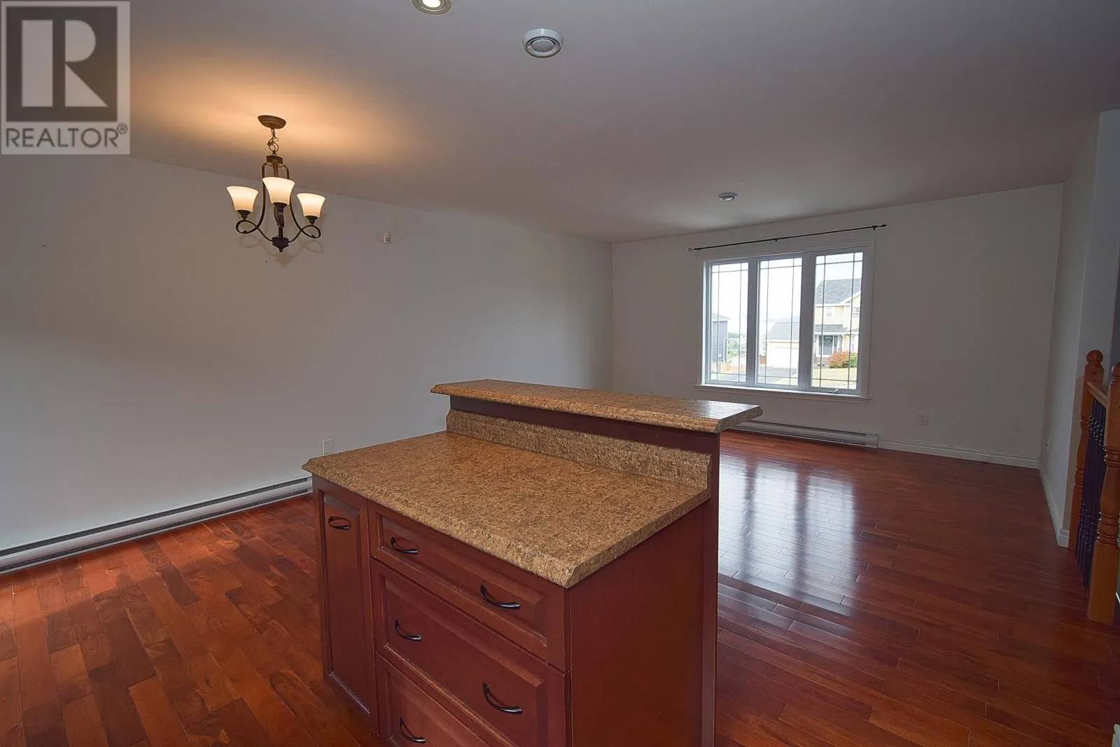 12 Zircon Place