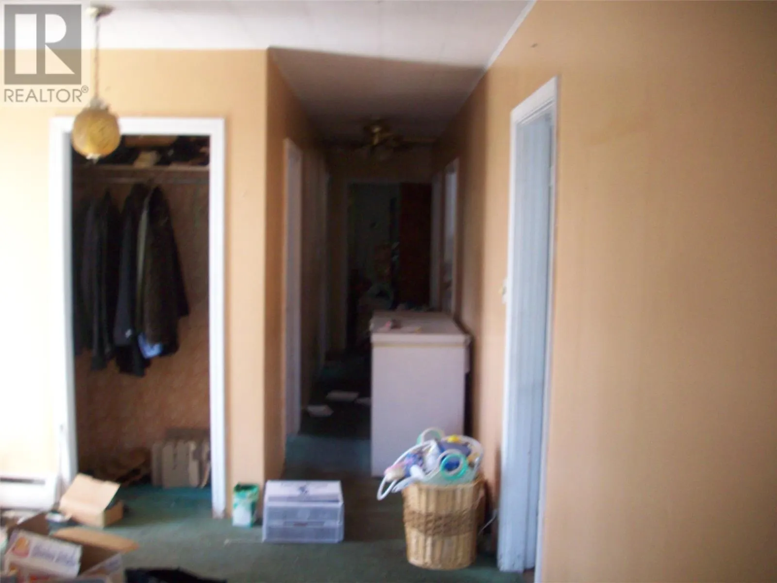 6 Pleasant Street
