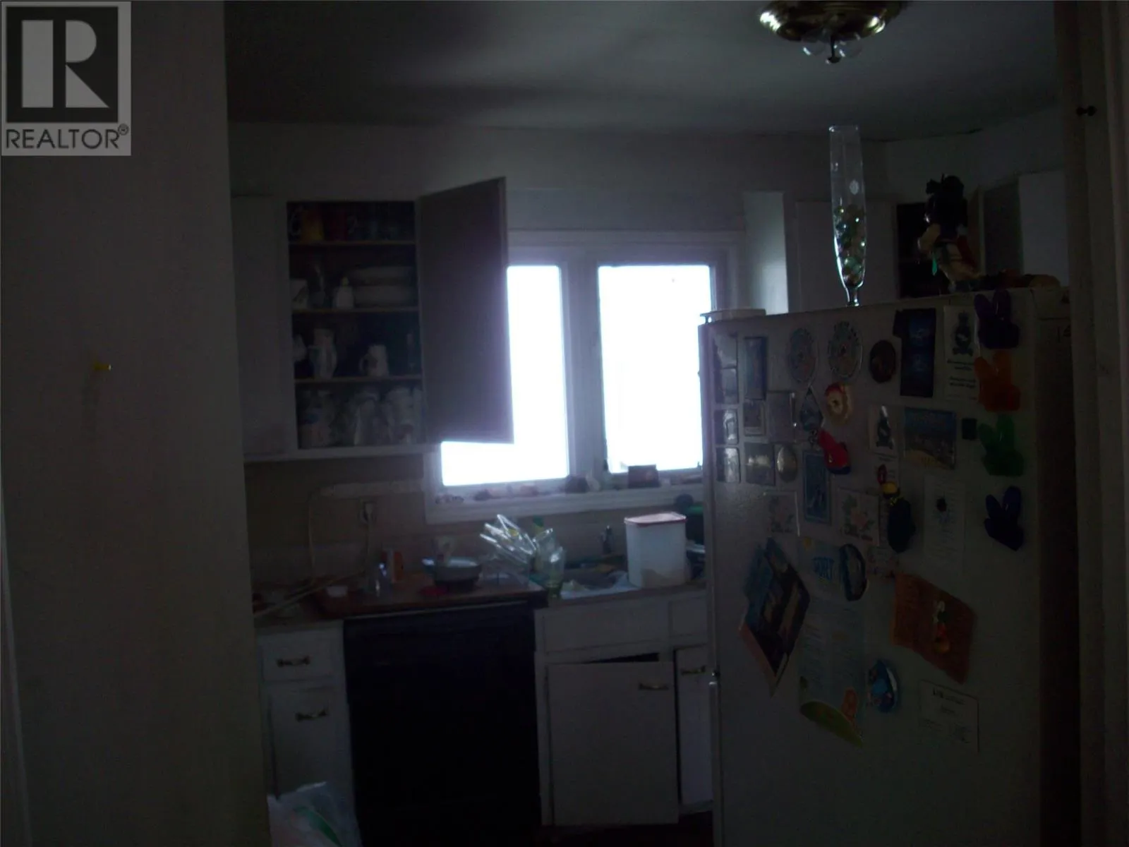 6 Pleasant Street