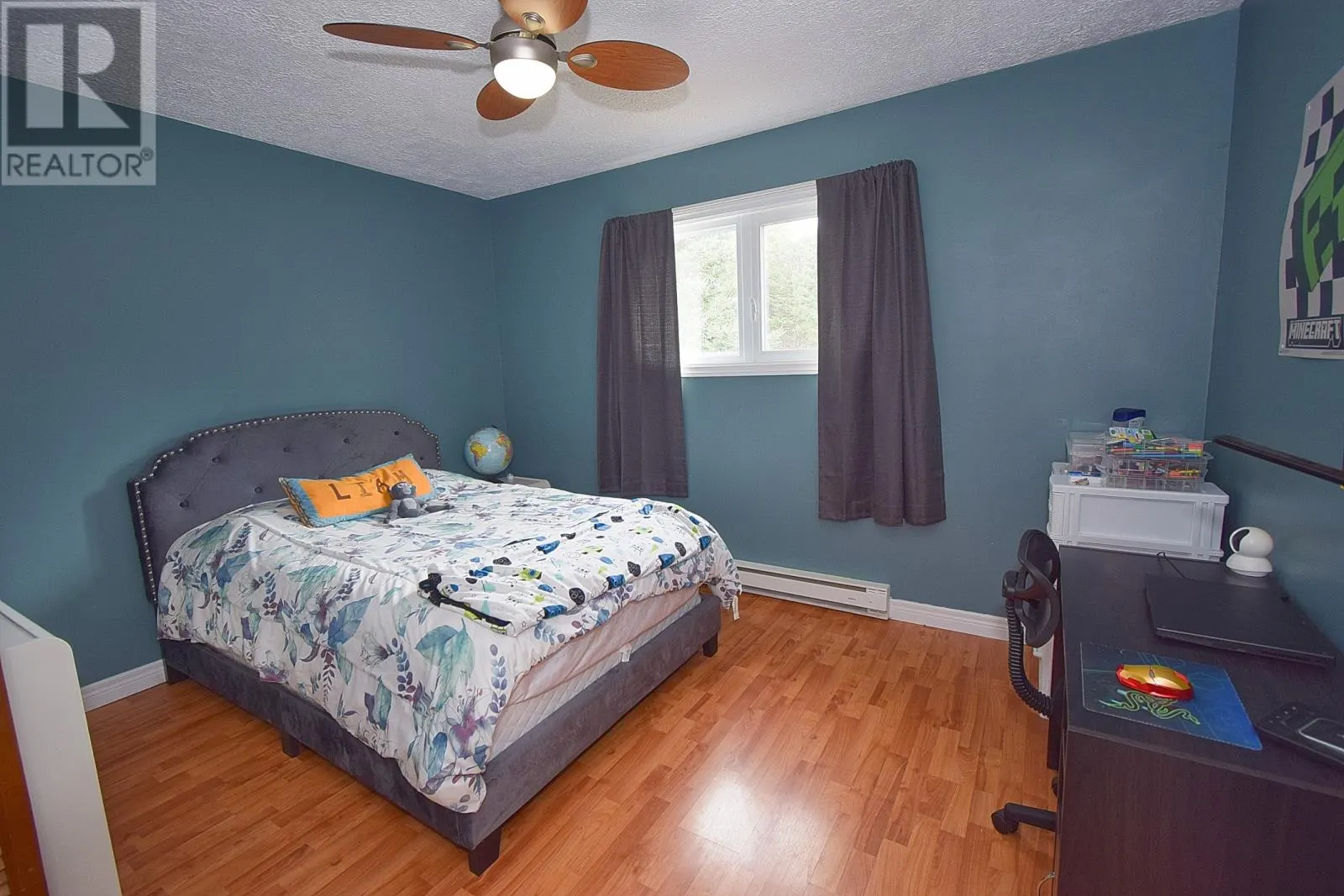 25 Roberts Road S