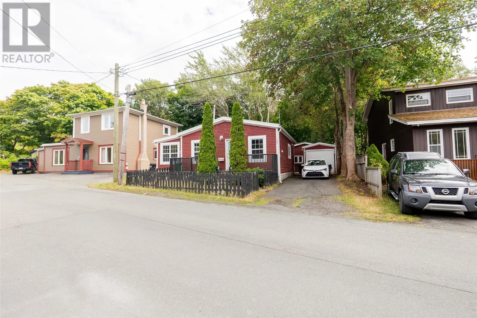 637 Southside Road