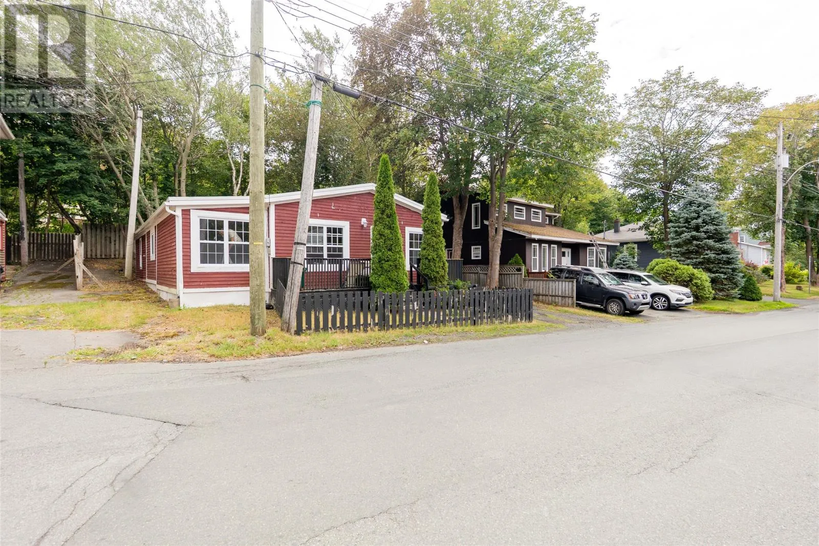 637 Southside Road