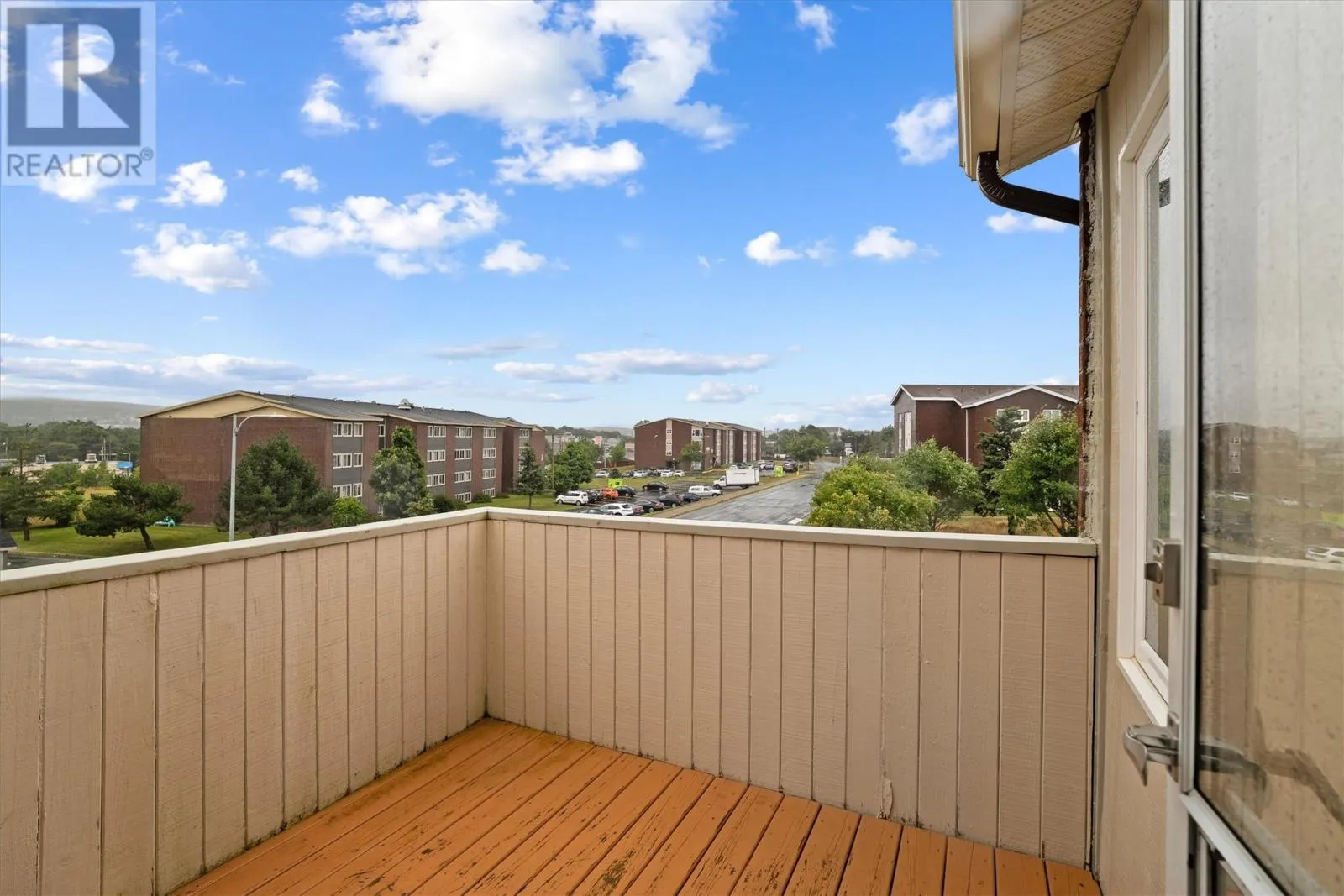 58 Pasadena Crescent Unit#301, #301
