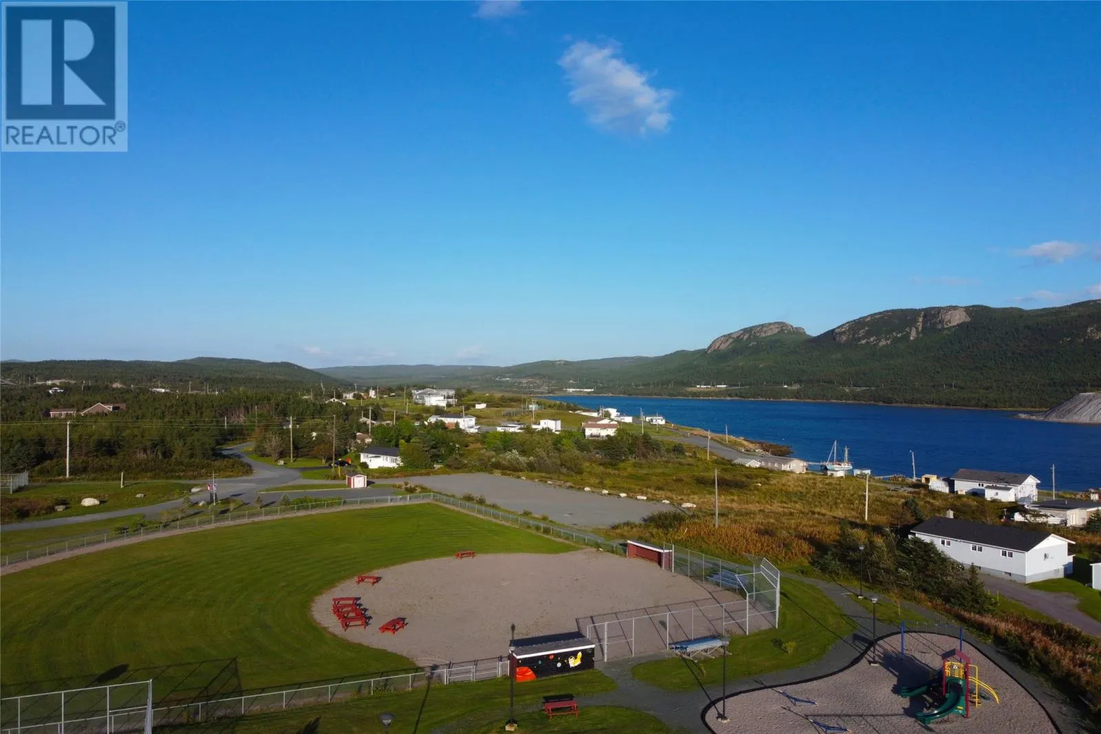 Lot 2-5 Middle Pond Road