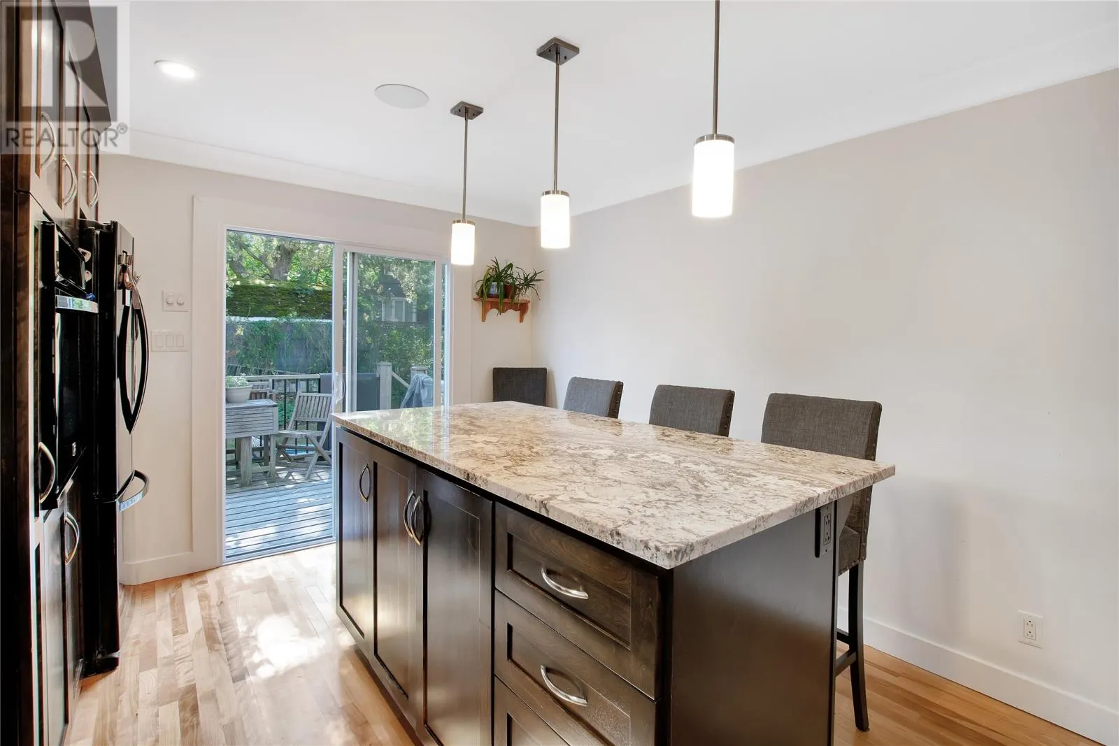 5 Appledore Place