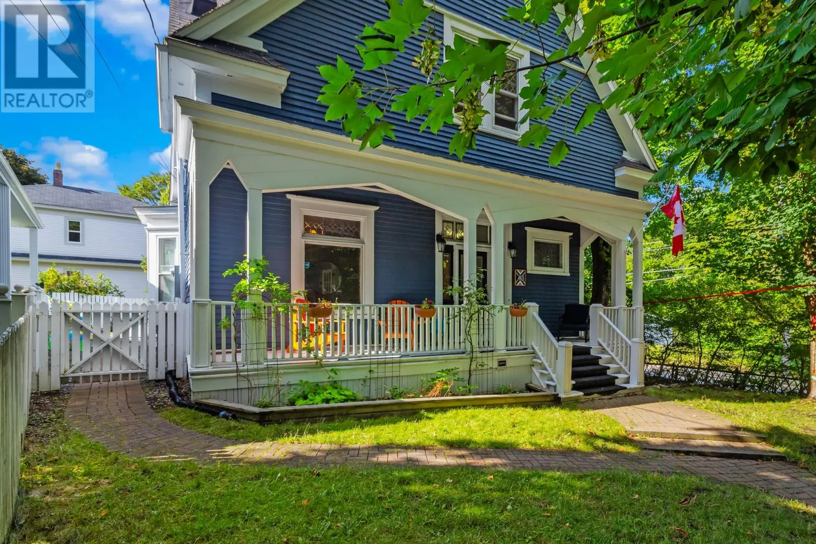 43 Forest Road