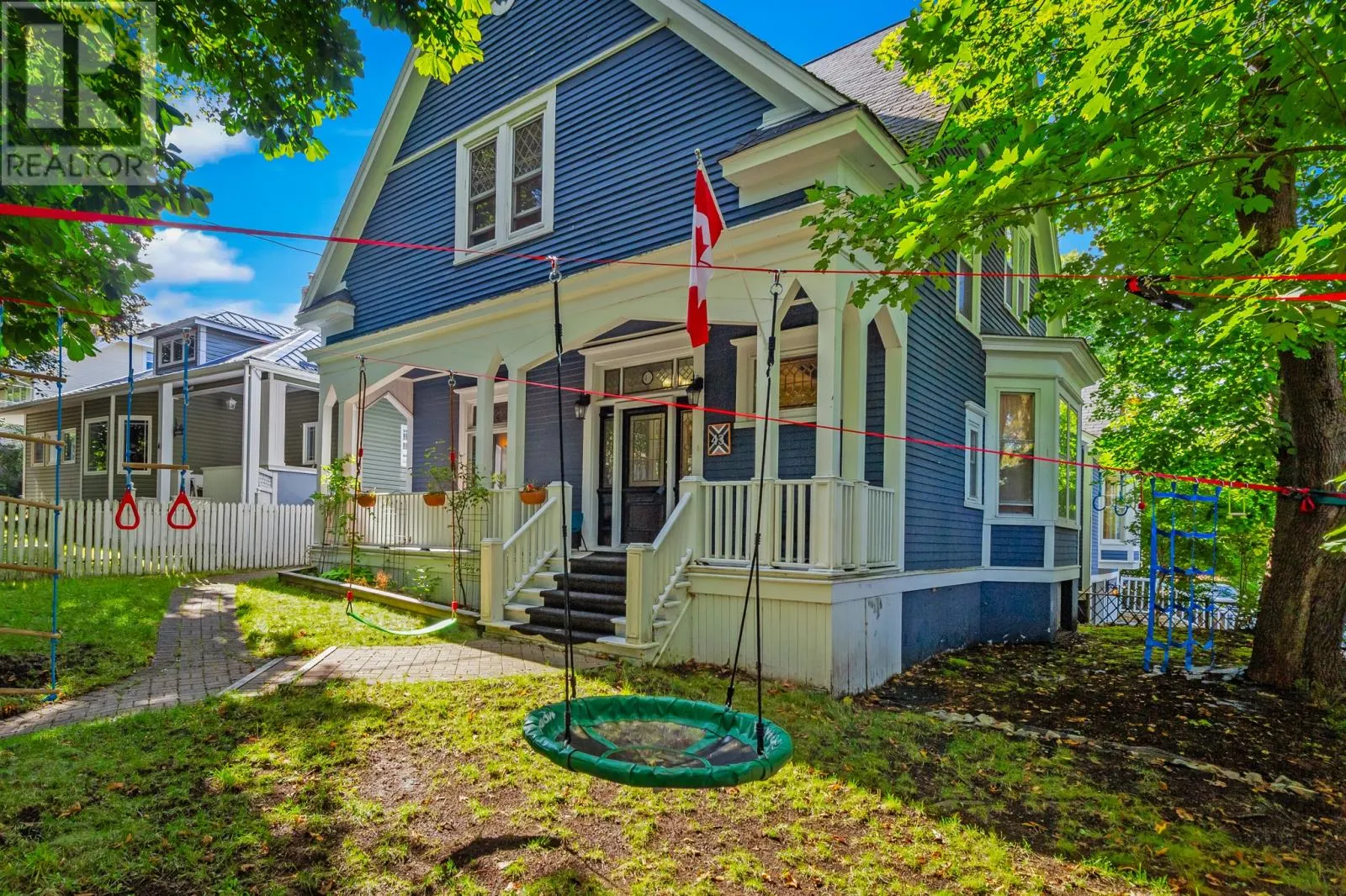 43 Forest Road