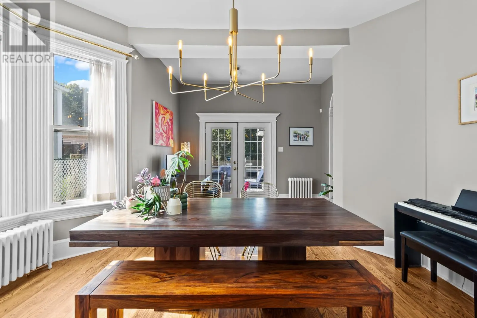 43 Forest Road