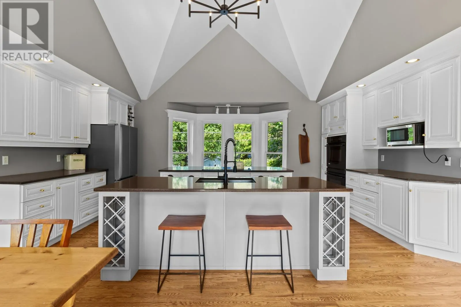43 Forest Road