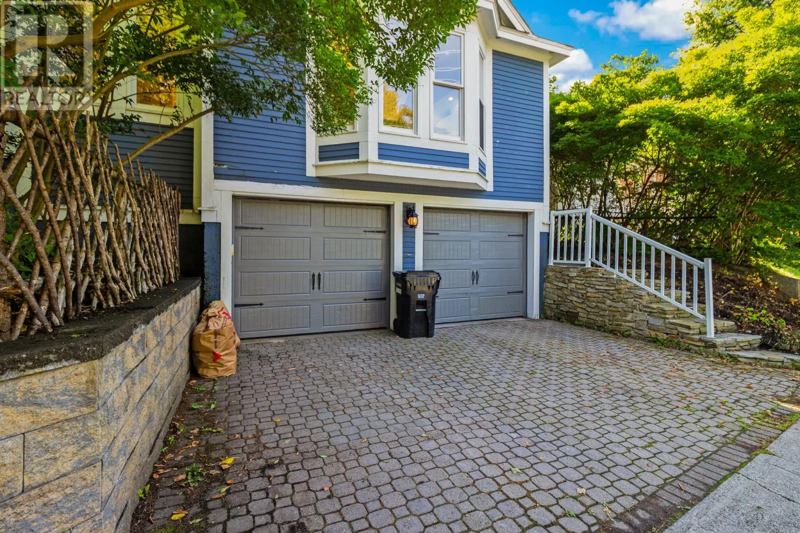 43 Forest Road