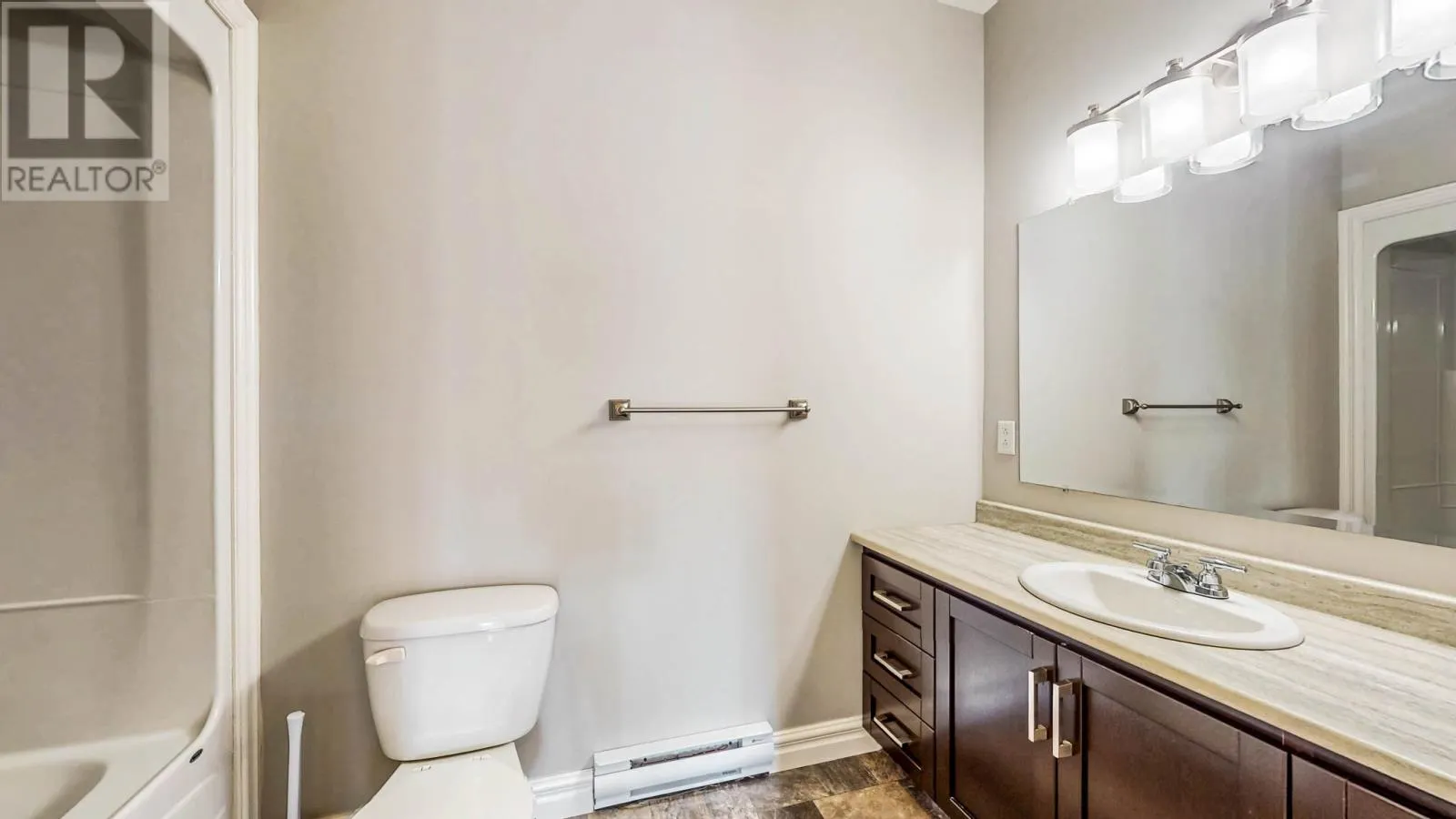 10 Suvla Street Unit#231, #231