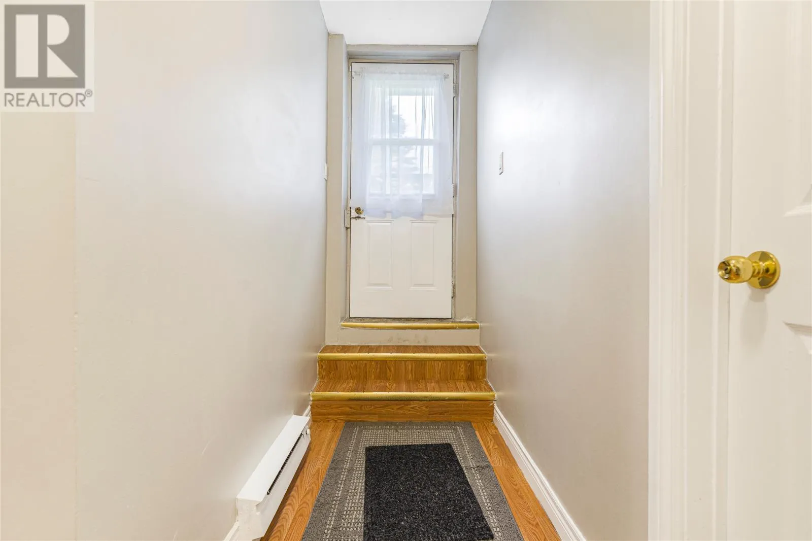 10 Carmanville Street