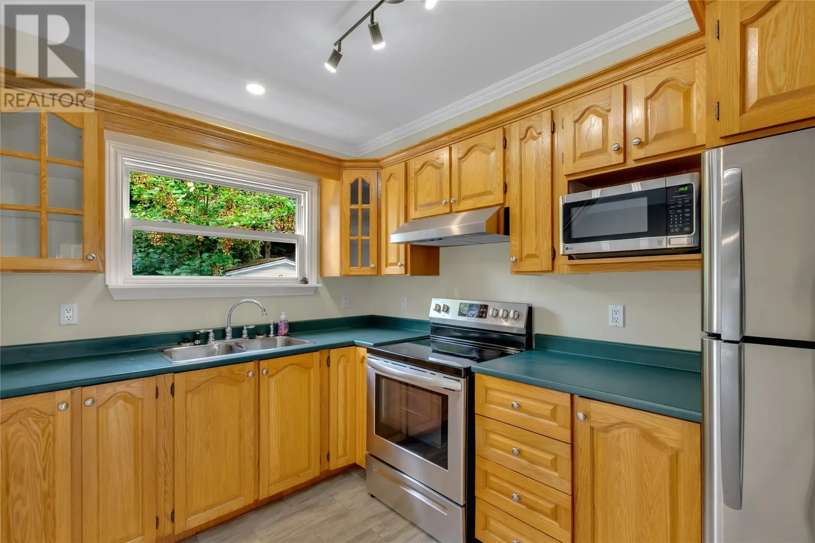 86 Watson Crescent