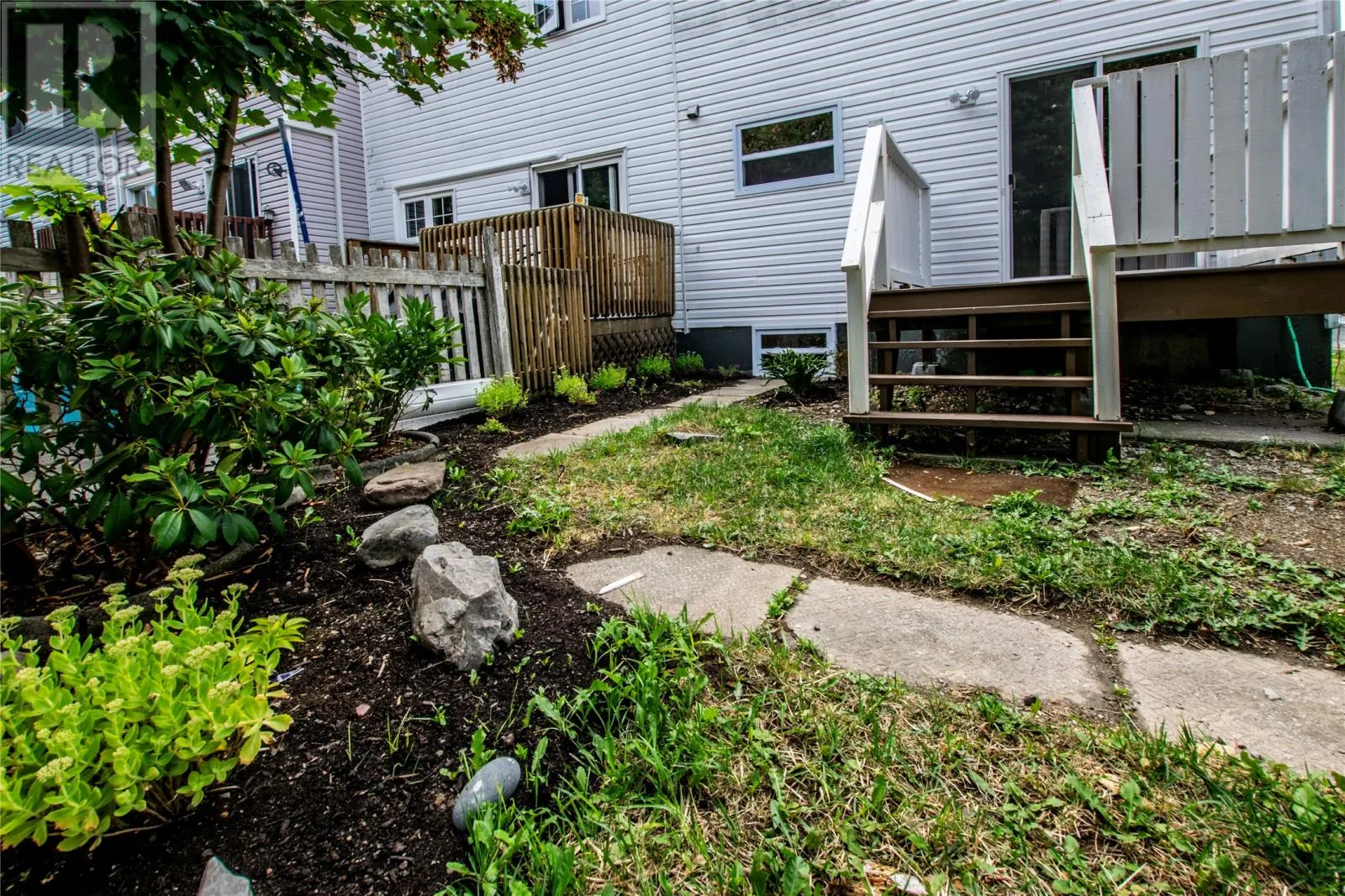 86 Watson Crescent