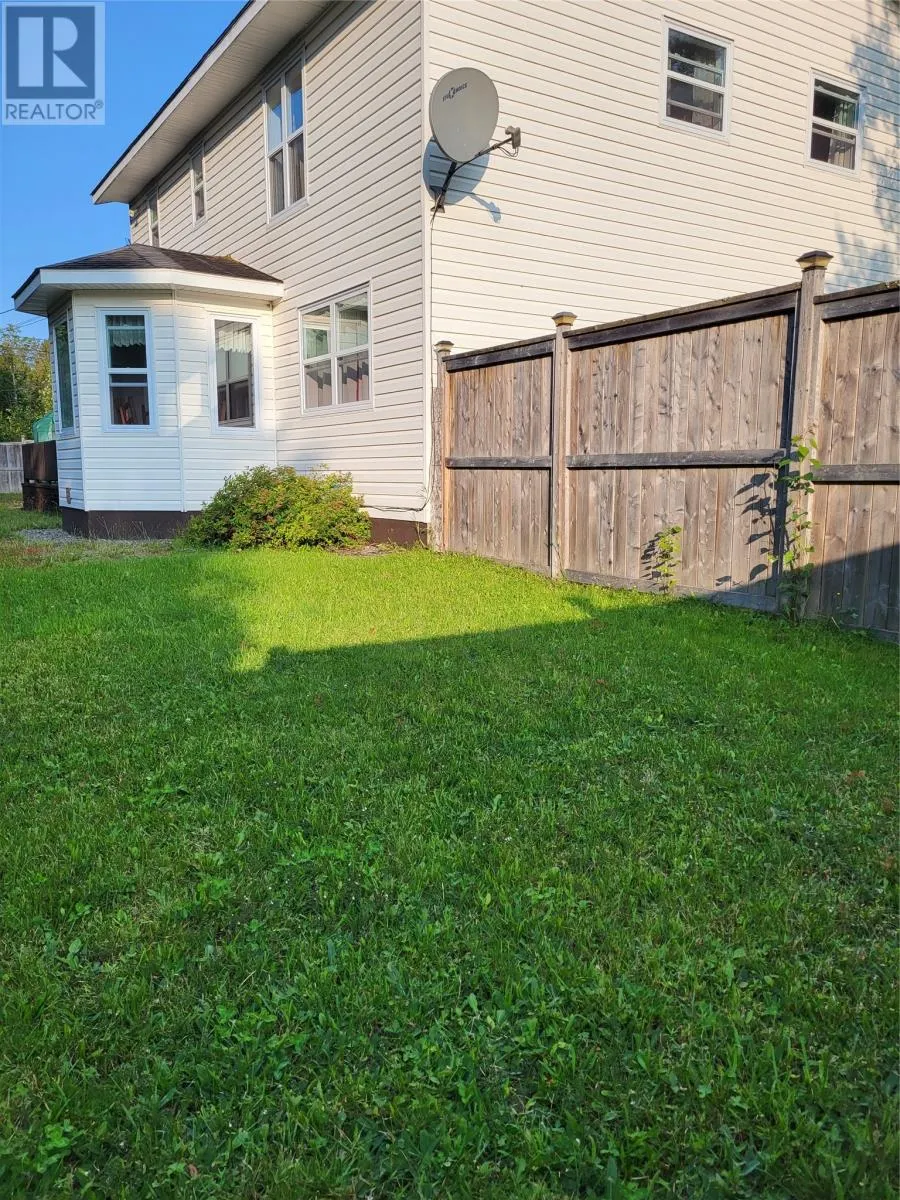 215 Grenfell Heights