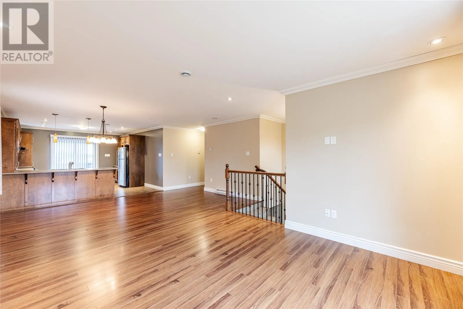 10 Scotts Road S
