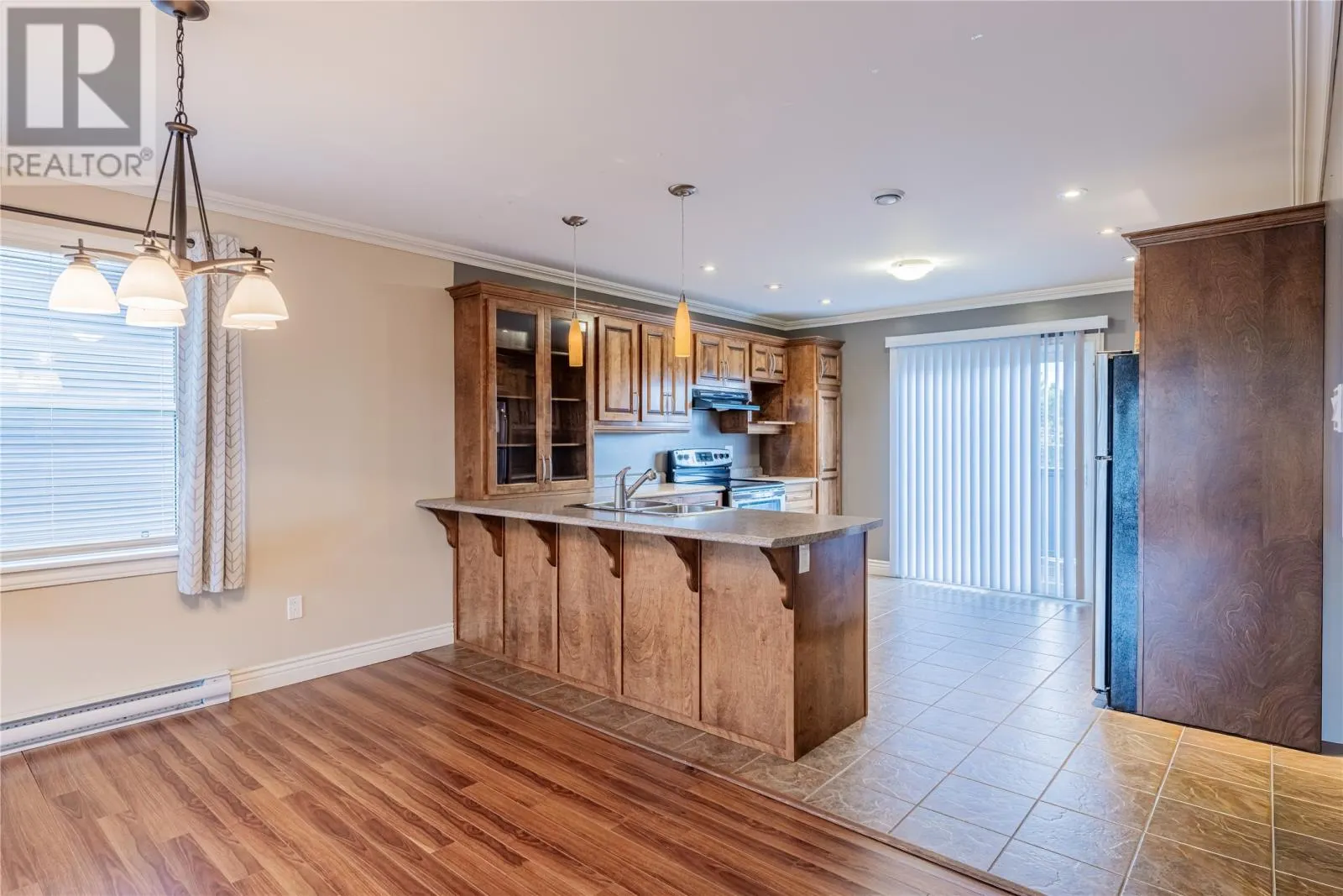 10 Scotts Road S