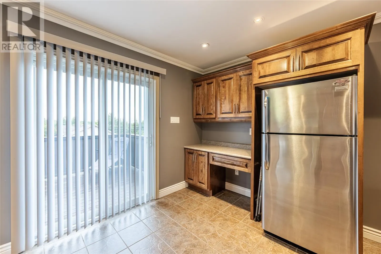 10 Scotts Road S