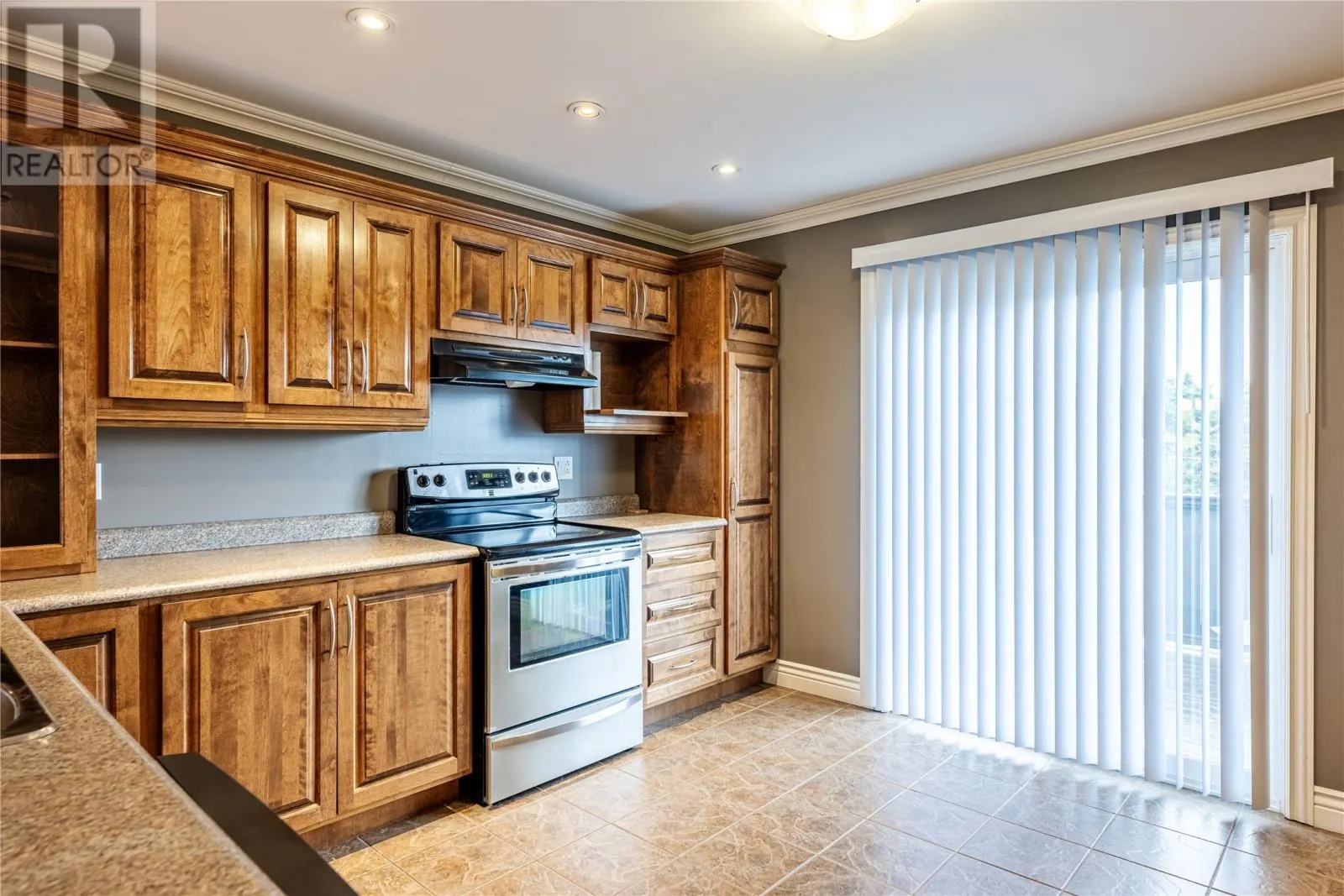 10 Scotts Road S
